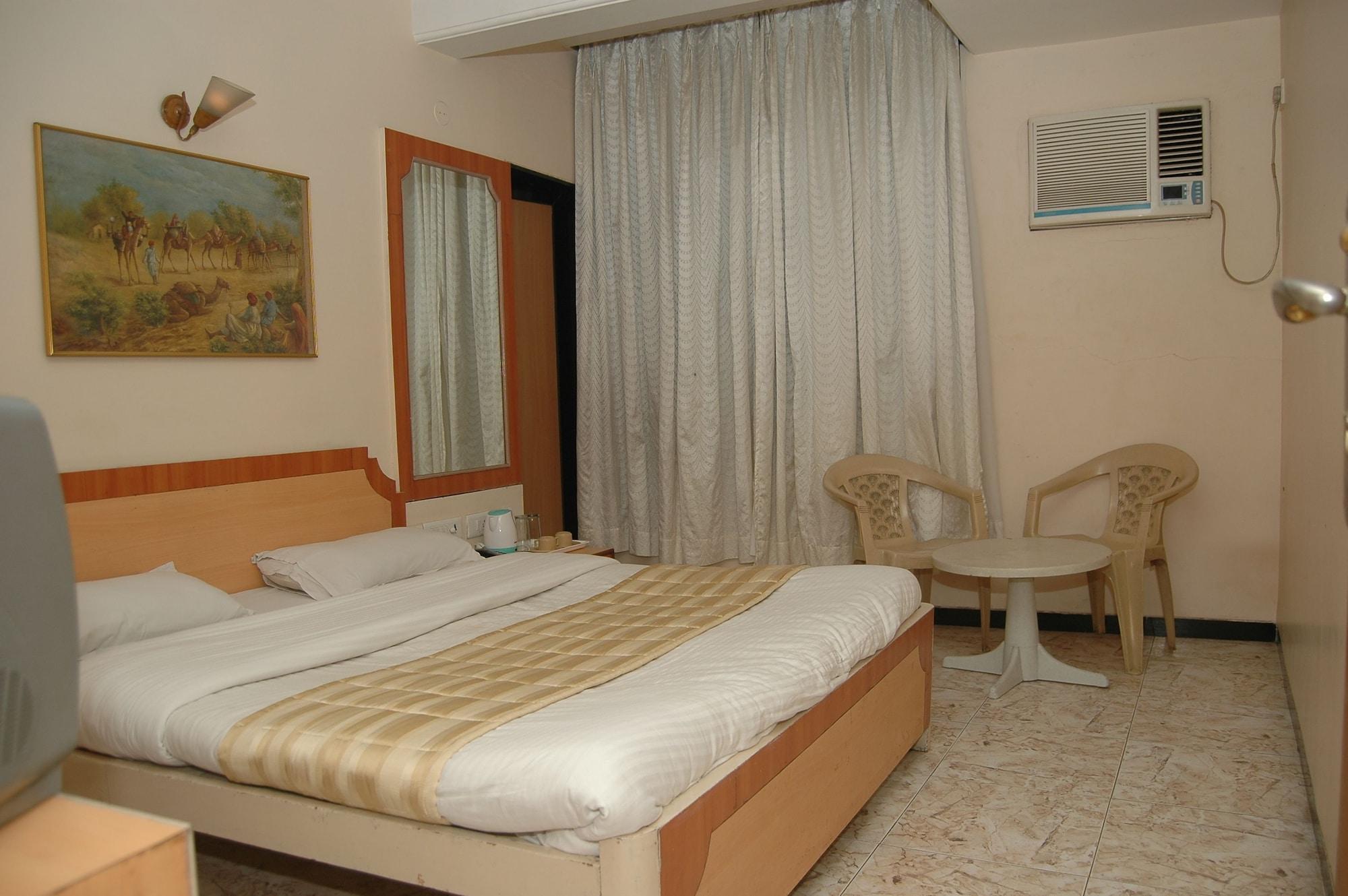 Hotel Alka Residency Thane Exterior foto