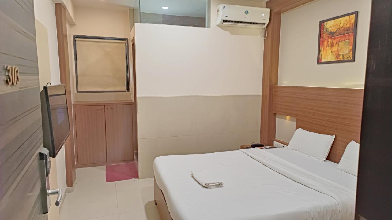 Hotel Alka Residency Thane Exterior foto