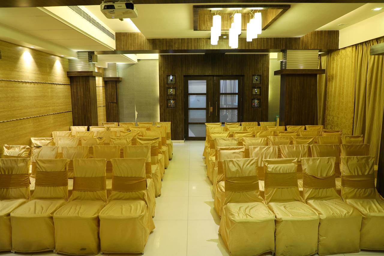Hotel Alka Residency Thane Exterior foto