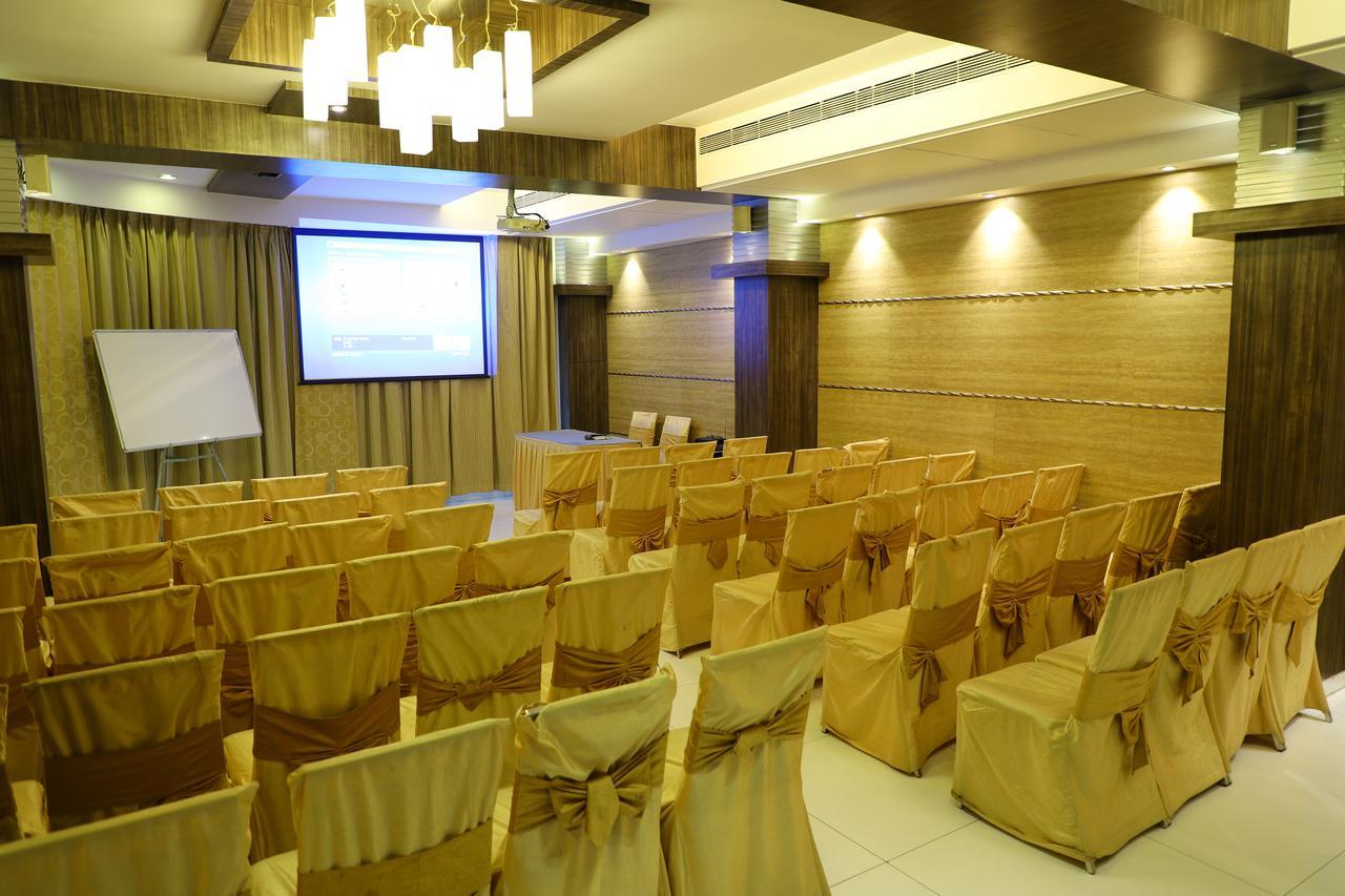 Hotel Alka Residency Thane Exterior foto